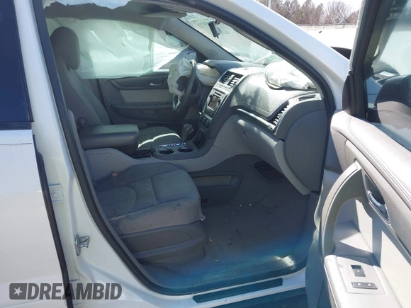 2014 GMC Acadia SLE with VIN 1GKKRNED8EJ234562, listed as a IAAI auction lot 41632218 with Not Provided miles and . Bid and sale history available at carsss.com. Image 5.