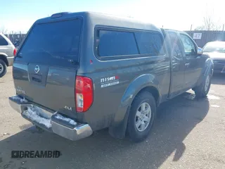 2005 Nissan Frontier SE with VIN 1N6AD06W35C438972, listed as a IAAI auction lot 41277771 with 120,778 mi miles and . Bid and sale history available at DreamBid. Image 4.
