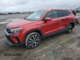 2023 Volkswagen Taos SE z VIN 3VVNX7B21PM309011, wystawiony jako Copart lot #49156415 z przebiegiem 22 389 mil mil oraz Szkoda całkowita • Salvage title. Historia ofert i sprzedaży dostępna na DreamBid. Obrazek 1.