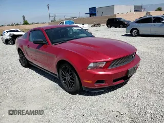 2011 Ford Mustang V6 with VIN 1ZVBP8AM8B5157542, listed as a Copart auction lot 61678945 with 83,868 mi miles and Salvage title. Bid and sale history available at DreamBid. Image 13.
