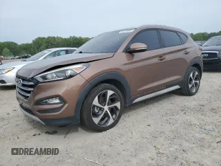 2017 Hyundai Tucson Value z VIN KM8J33A21HU523783, wystawiony jako Copart lot #54121575 z przebiegiem 111 606 mil mil oraz Szkoda całkowita • Salvage title. Historia ofert i sprzedaży dostępna na DreamBid. Obrazek 1.