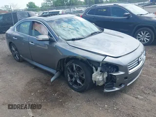 2014 Nissan Maxima SV z VIN 1N4AA5AP3EC498023, wystawiony jako IAAI lot #42167845 z przebiegiem 110 706 mil mil oraz . Historia ofert i sprzedaży dostępna na DreamBid. Obrazek 1.