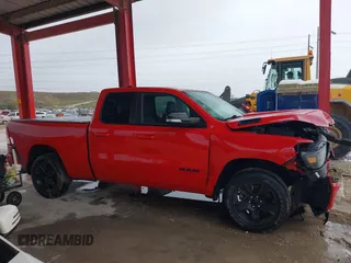2022 Ram 1500 Big Horn z VIN 1C6RRFBG7NN220702, wystawiony jako IAAI lot #42244874 z przebiegiem 39 799 mil mil oraz . Historia ofert i sprzedaży dostępna na DreamBid. Obrazek 14.