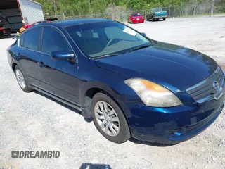 2008 Nissan Altima 2.5 with VIN 1N4AL21E08C231918, listed as a IAAI auction lot 42000914 with 191,057 mi miles. Bid and sale history available at carsss.com. Image 1.