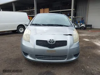 2007 Toyota Yaris with VIN JTDJT923175067632, listed as a IAAI auction lot 41471162 with 80,307 mi miles. Bid and sale history available at carsss.com. Image 12.