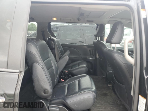 2018 Toyota Sienna SE with VIN 5TDXZ3DC1JS934855, listed as a Copart auction lot 60101785 with 53,726 mi miles and Salvage title. Bid and sale history available at DreamBid. Image 11.