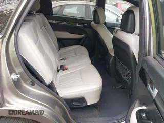 2015 Kia Sorento SX with VIN 5XYKWDA75FG553286, listed as a IAAI auction lot 42020351 with 147,572 mi miles. Bid and sale history available at carsss.com. Image 8.