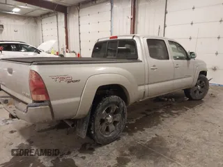 2007 Toyota Tacoma with VIN 5TEMU52N87Z404198, listed as a IAAI auction lot 41421221 with 197,877 mi miles and . Bid and sale history available at DreamBid. Image 4.