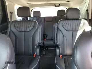 2024 Hyundai Palisade Limited z VIN KM8R5DGE8RU793681, wystawiony jako Copart lot #45898925 z przebiegiem 8 136 mil mil oraz Nie do naprawy • Non repairable. Historia ofert i sprzedaży dostępna na DreamBid. Obrazek 10.