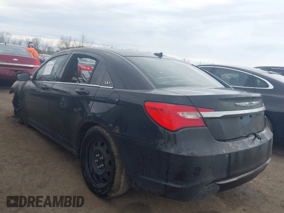 2012 Chrysler 200 LX with VIN 1C3CCBAB6CN319334, listed as a IAAI auction lot 42073185 with Not Provided miles and . Bid and sale history available at DreamBid. Image 3.