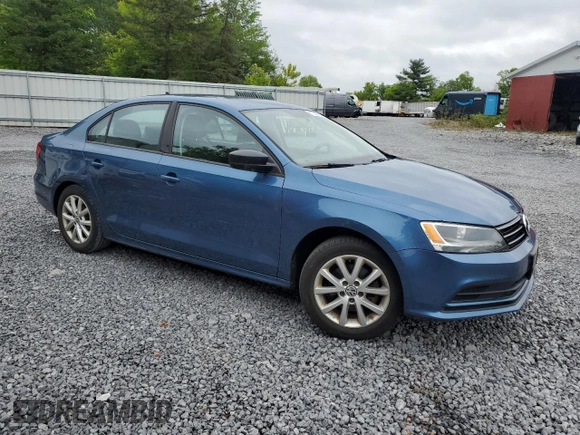 2015 Volkswagen Jetta SE with VIN 3VWD17AJ5FM326779, listed as a Copart auction lot 61359505 with 110,157 mi miles and Salvage title. Bid and sale history available at DreamBid. Image 4.