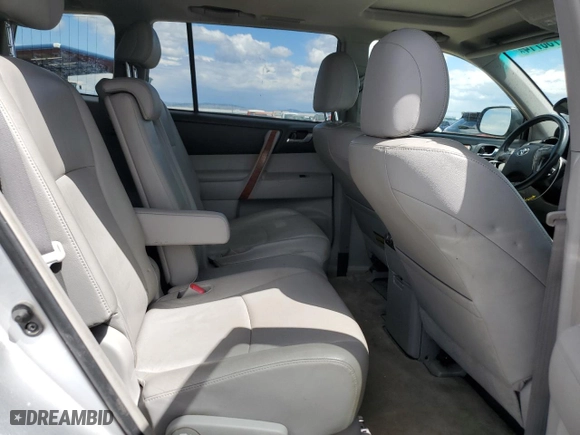 2008 Toyota Highlander Limited with VIN JTEES42AX82086118, listed as a Copart auction lot 61738714 with 152,808 mi miles and Clean Title. Bid and sale history available at carsss.com. Image 11.
