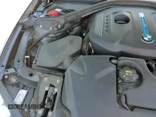 2018 BMW 3 Series 330e с VIN WBA8E1C58JA762874, выставлен на аукционе Copart как лот 81150245 с пробегом 84 067 миль миль и Списание • Salvage title. История ставок и продаж доступна на DreamBid. Изображение 13.