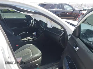 2017 Kia Optima SX with VIN 5XXGW4L25HG166929, listed as a IAAI auction lot 41837780 with 59,722 mi miles. Bid and sale history available at carsss.com. Image 5.