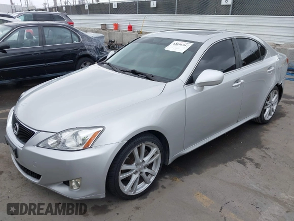 2007 Lexus IS with VIN JTHBK262472028565, listed as a IAAI auction lot 42096347 with 159,278 mi miles. Bid and sale history available at carsss.com. Image 2.