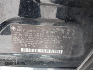 2011 BMW 3 Series 328i xDrive z VIN WBAPK7C56BA972088, wystawiony jako IAAI lot #42123166 z przebiegiem Nie podano mil oraz . Historia ofert i sprzedaży dostępna na DreamBid. Obrazek 9.