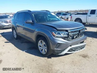 2023 Volkswagen Atlas 3.6L V6 SE w/Technology with VIN 1V2JR2CA4PC538749, listed as a IAAI auction lot 41206267 with 23,197 mi miles. Bid and sale history available at carsss.com. Image 1.