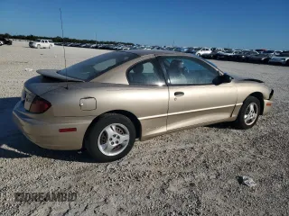 2005 Pontiac Sunfire with VIN 3G2JB12F55S105143, listed as a Copart auction lot 82333904 with 93,112 mi miles and Non Repairable. Bid and sale history available at carsss.com. Image 3.