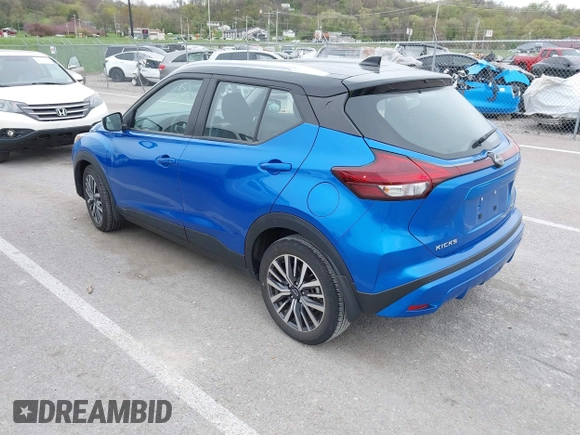 2023 Nissan Kicks SV with VIN 3N1CP5CV4PL553358, listed as a IAAI auction lot 42024111 with 15,172 mi miles. Bid and sale history available at carsss.com. Image 3.