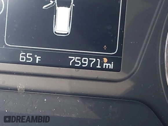 2018 Kia Sorento LX with VIN 5XYPG4A35JG417927, listed as a IAAI auction lot 42153693 with 75,971 mi miles. Bid and sale history available at carsss.com. Image 15.