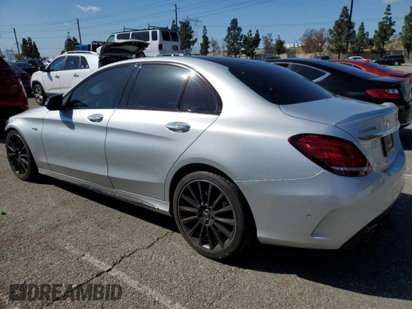 2020 Mercedes-Benz C 43 AMG z VIN W1KWF6EB1LR571590, wystawiony jako Copart lot #47194935 z przebiegiem 52 608 mil mil oraz Szkoda całkowita • Salvage title. Historia ofert i sprzedaży dostępna na DreamBid. Obrazek 2.