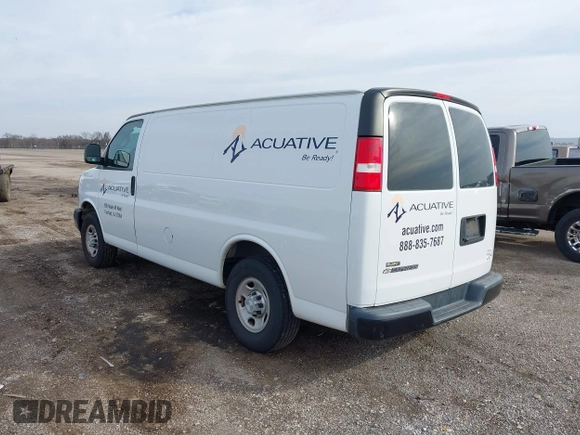 2019 Chevrolet Express Cargo with VIN 1GCWGAFP5K1204368, listed as a IAAI auction lot 41532048 with 121,630 mi miles and . Bid and sale history available at DreamBid. Image 3.