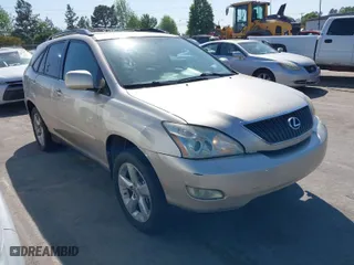 2005 Lexus RX 330 with VIN 2T2GA31UX5C028590, listed as a IAAI auction lot 42054034 with 298,825 mi miles. Bid and sale history available at carsss.com. Image 1.