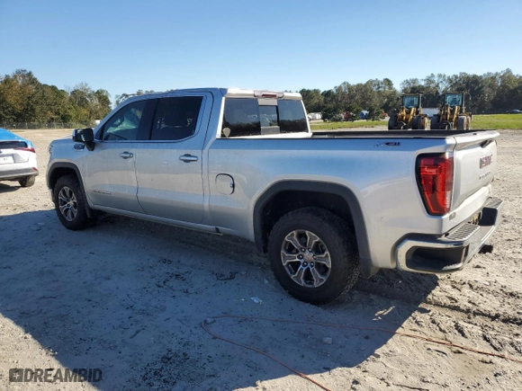 2021 GMC Sierra 1500 SLE with VIN 3GTU9BED0MG123068, listed as a Copart auction lot 76263784 with 123,656 mi miles and Salvage Title. Bid and sale history available at carsss.com. Image 2.