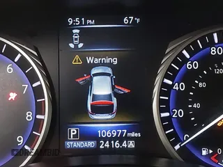2015 Infiniti Q50 Premium z VIN JN1BV7AP6FM337369, wystawiony jako IAAI lot #41788419 z przebiegiem 106 977 mil mil oraz . Historia ofert i sprzedaży dostępna na DreamBid. Obrazek 15.