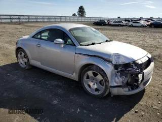 2001 Audi TT z VIN TRUWT28N411030021, wystawiony jako Copart lot #48435505 z przebiegiem 136 441 mil mil oraz Szkoda całkowita • Salvage title. Historia ofert i sprzedaży dostępna na DreamBid. Obrazek 4.