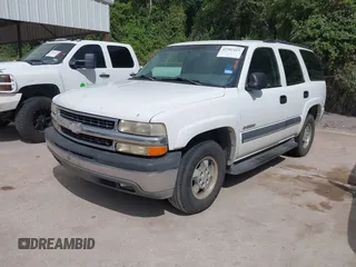 2003 Chevrolet Tahoe LS with VIN 1GNEC13V73R260171, listed as a IAAI auction lot 42582419 with 270,072 mi miles and . Bid and sale history available at DreamBid. Image 2.