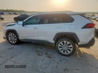 2022 Toyota RAV4 XLE Premium with VIN 2T3A1RFV7NW267132, listed as a Copart auction lot 57172245 with 21,350 mi miles and Salvage title. Bid and sale history available at DreamBid. Image 2.