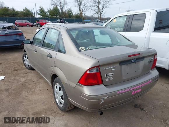2005 Ford Focus S with VIN 1FAHP34N35W144951, listed as a IAAI auction lot 41880459 with 141,333 mi miles and . Bid and sale history available at carsss.com. Image 3.