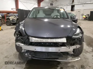 2024 Tesla Model Y Long Range with VIN 7SAYGDEE5RA237687, listed as a Copart auction lot 48366825 with 24,650 mi miles and Salvage Title. Bid and sale history available at DreamBid. Image 5.