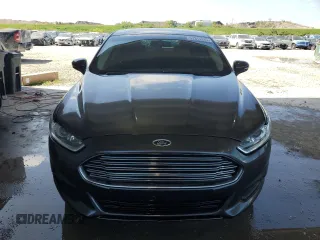 2016 Ford Fusion SE with VIN 3FA6P0H76GR373695, listed as a Copart auction lot 52313285 with 137,366 mi miles and Salvage title. Bid and sale history available at DreamBid. Image 5.