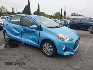 2015 Toyota Prius One z VIN JTDKDTB35F1112124, wystawiony jako IAAI lot #42415837 z przebiegiem 56 255 mil mil oraz . Historia ofert i sprzedaży dostępna na DreamBid. Obrazek 1.