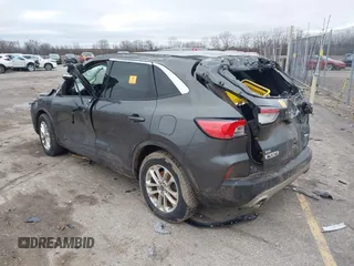 2020 Ford Escape SE с VIN 1FMCU9G60LUA96687, выставлен на аукционе IAAI как лот 41219260 с пробегом Не указан миль и . История ставок и продаж доступна на DreamBid. Изображение 3.