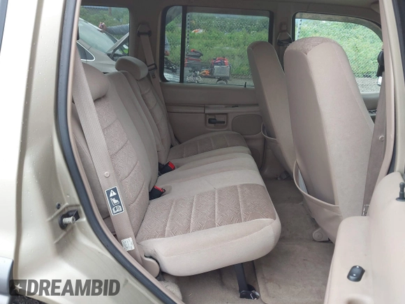 2000 Ford Explorer XLT z VIN 1FMZU83P1YZC35657, wystawiony jako IAAI lot #42278366 z przebiegiem Nie podano mil oraz . Historia ofert i sprzedaży dostępna na DreamBid. Obrazek 8.