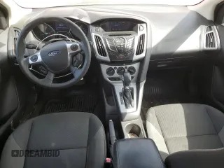 2012 Ford Focus SE with VIN 1FAHP3F25CL347602, listed as a Copart auction lot 49047465 with 153,901 mi miles and Salvage Title. Bid and sale history available at carsss.com. Image 8.