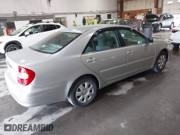 2004 Toyota Camry LE with VIN 4T1BE32K64U327071, listed as a IAAI auction lot 42438458 with 194,614 mi miles and . Bid and sale history available at DreamBid. Image 4.