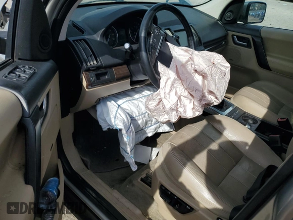 2013 Land Rover LR2 with VIN SALFR2BG9DH337045, listed as a Copart auction lot 54263235 with 69,604 mi miles and Salvage title. Bid and sale history available at DreamBid. Image 8.