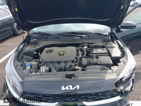 2024 Kia Forte LXS z VIN 3KPF24AD5RE704650, wystawiony jako IAAI lot #42288244 z przebiegiem 26 077 mil mil oraz . Historia ofert i sprzedaży dostępna na DreamBid. Obrazek 10.