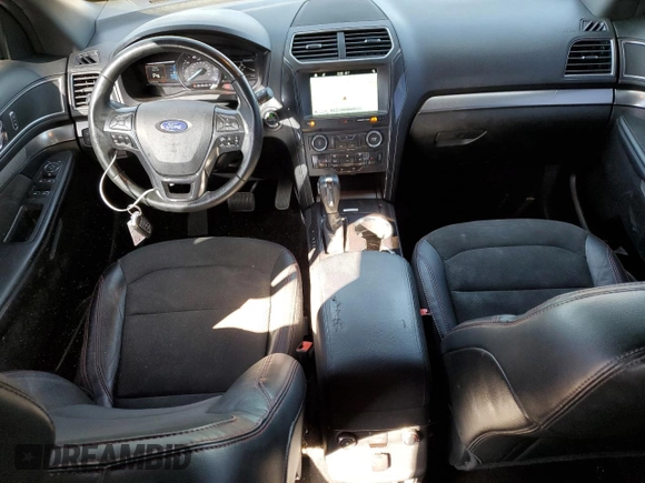 2018 Ford Explorer XLT with VIN 1FM5K8DH5JGC54760, listed as a Copart auction lot 47113805 with 115,784 mi miles and Salvage Title. Bid and sale history available at DreamBid. Image 8.