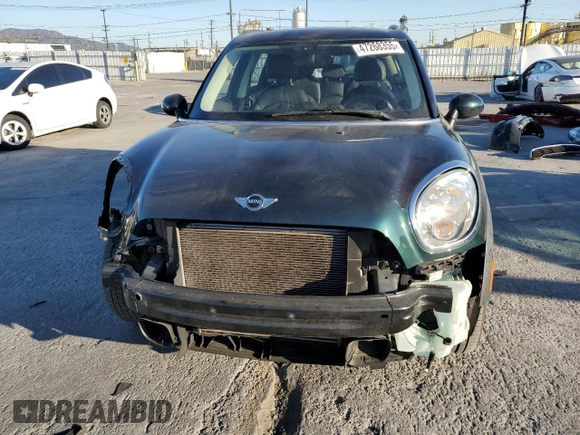 2014 MINI Countryman S with VIN WMWZC3C58EWT01267, listed as a Copart auction lot 47268355 with 45,430 mi miles and Salvage Title. Bid and sale history available at DreamBid. Image 5.