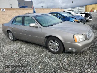 2001 Cadillac DeVille z VIN 1G6KD54Y61U248616, wystawiony jako Copart lot #47057095 z przebiegiem 110 009 mil mil oraz Czysty tytuł • Clean title. Historia ofert i sprzedaży dostępna na DreamBid. Obrazek 4.