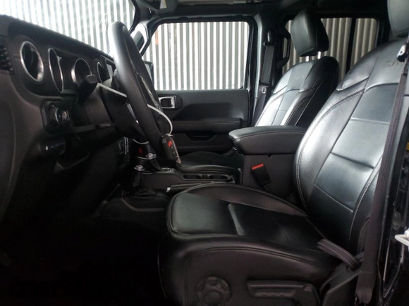 2023 Jeep Wrangler Sahara с VIN 1C4JJXP64PW704147, выставлен на аукционе Copart как лот 59096975 с пробегом 45 122 миль миль и Чистый • Clean title. История ставок и продаж доступна на DreamBid. Изображение 7.