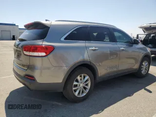 2016 Kia Sorento LX with VIN 5XYPG4A38GG159007, listed as a Copart auction lot 56145925 with 158,952 mi miles and Clean Title. Bid and sale history available at DreamBid. Image 3.