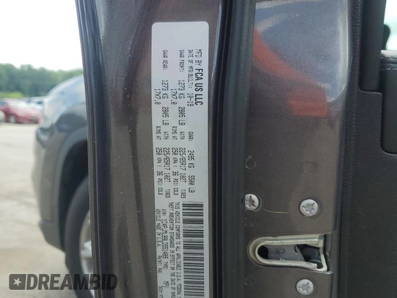 2020 Jeep Cherokee Latitude Plus z VIN 1C4PJMLB9LD551489, wystawiony jako Copart lot #61719825 z przebiegiem 114 053 mil mil oraz Szkoda całkowita • Salvage title. Historia ofert i sprzedaży dostępna na DreamBid. Obrazek 13.