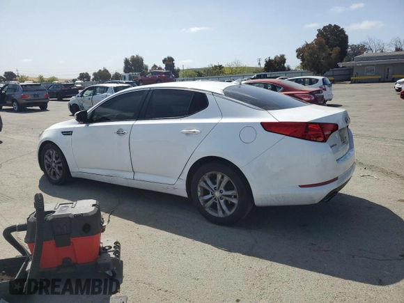 2013 Kia Optima LX z VIN 5XXGM4A76DG206790, wystawiony jako Copart lot #54222565 z przebiegiem 133 077 mil mil oraz Szkoda całkowita • Salvage title. Historia ofert i sprzedaży dostępna na DreamBid. Obrazek 2.