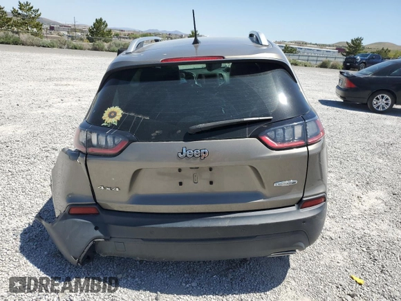 2020 Jeep Cherokee Latitude Plus z VIN 1C4PJMLX9LD510176, wystawiony jako Copart lot #55903585 z przebiegiem 67 151 mil mil oraz Szkoda całkowita • Salvage title. Historia ofert i sprzedaży dostępna na DreamBid. Obrazek 6.